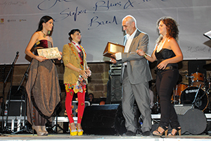 images/grandi/2011g/15g.jpg